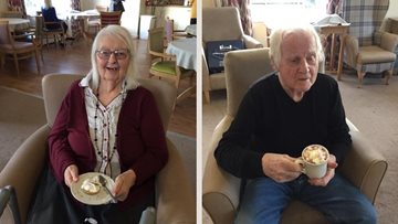 Manchester care home Residents enjoy Christmas treats and movie afternoon